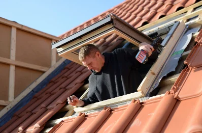 Pose de fenêtres de toit Velux à Rosenau